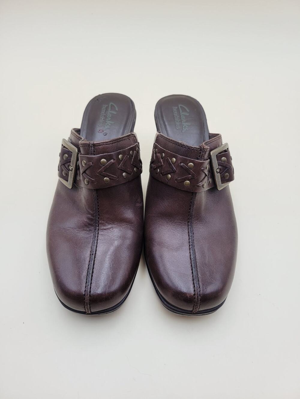 Clarks Bendables Women 6.5 W Dark Brown Leather Mule Clogs Block Heel Comfort